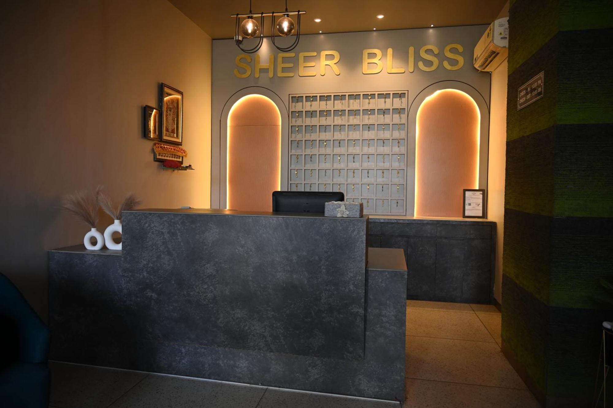 Sheer Bliss Hotel Udaipur Bagian luar foto
